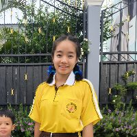 อชิรญา งามกระจ่าง
