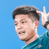 เหมือนชนก หลอดคำ