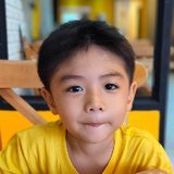 นภัทร เนียมมาลัย